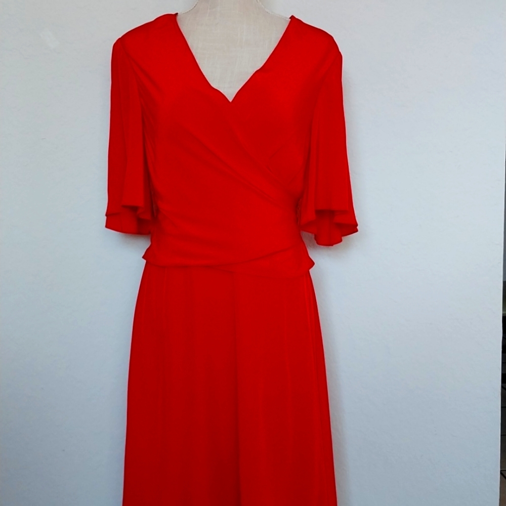 RED SILK KOBI HALPERIN DRESS   The Maggie Size Medium 8-10